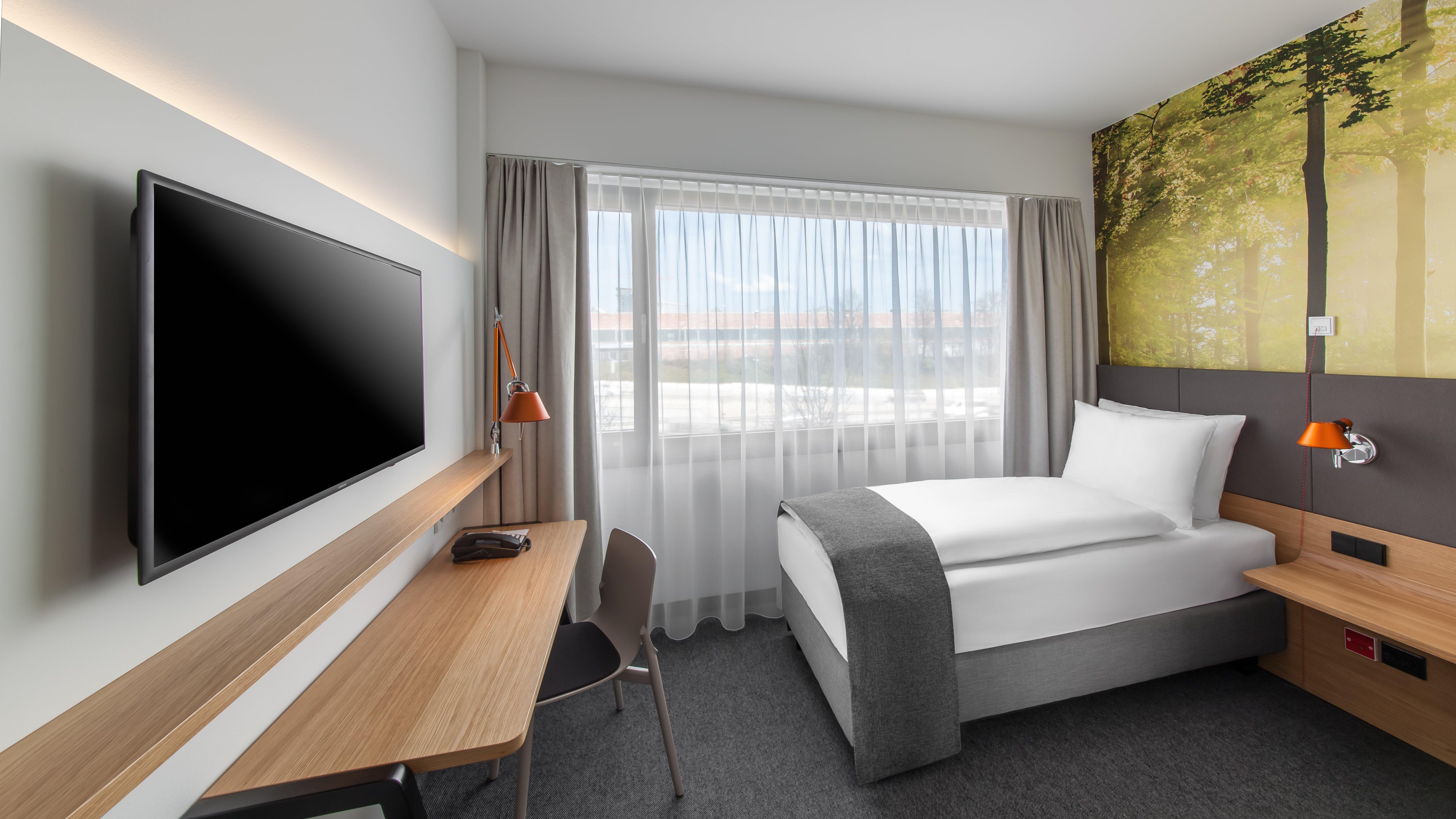 Holiday Inn Munich - Leuchtenbergring By Ihg, Munich